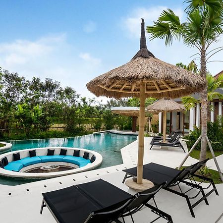 Villa Poolbar By Balisuperhost ウブド エクステリア 写真